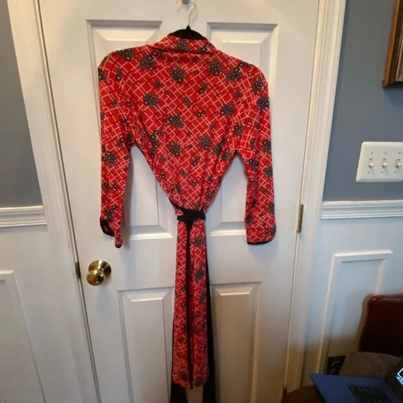 LAPIS red wrap dress. Mandarin 3/4 length sleeves. Size S. - Picture 4 of 4